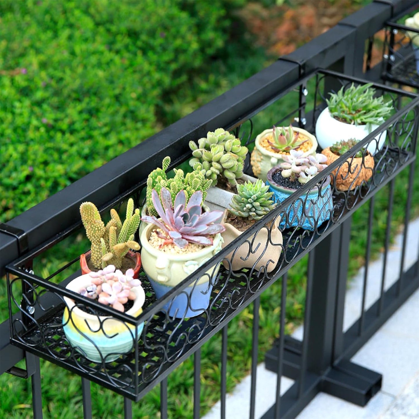 2-Tier Outdoor Flower Pot Stand Rack, Balcony Patio Railing Hanging Shelf Basket,Iron Height Adjustable Hanging Plants Container Holder with 1pc Spray Bottle for Yard Fence Garden Decor,Black